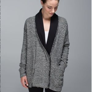 Lululemon Post Practice Cardigan Ghost/Black